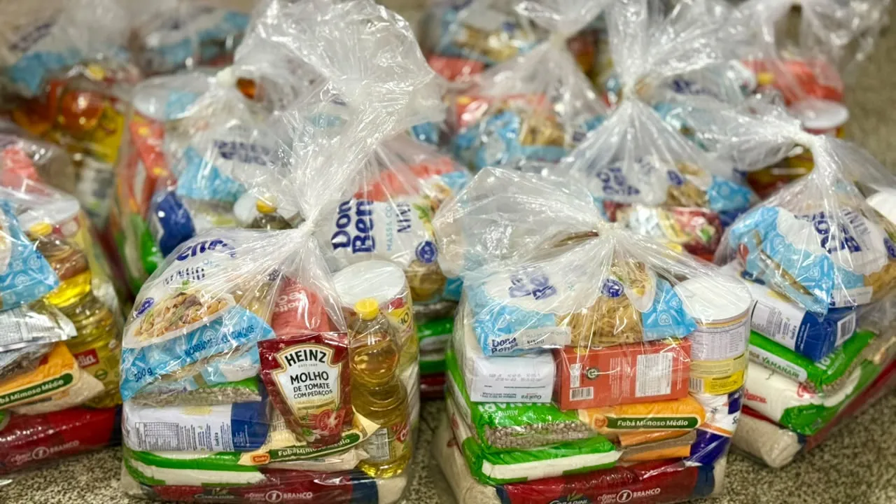 Corrida do Sicredi arrecada 1,5 tonelada de alimentos para famílias vulneráveis em Campo Grande.
